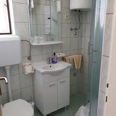 I Sobe Jusic Apartman *