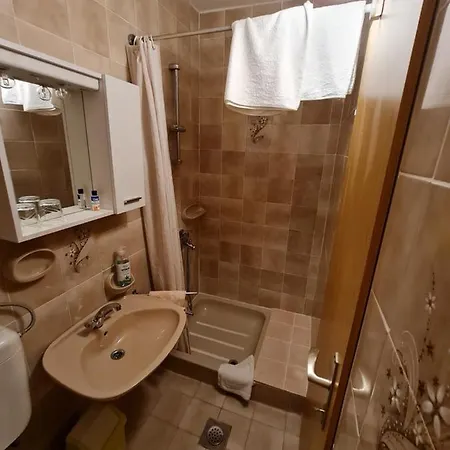 I Sobe Jusic Rab Town