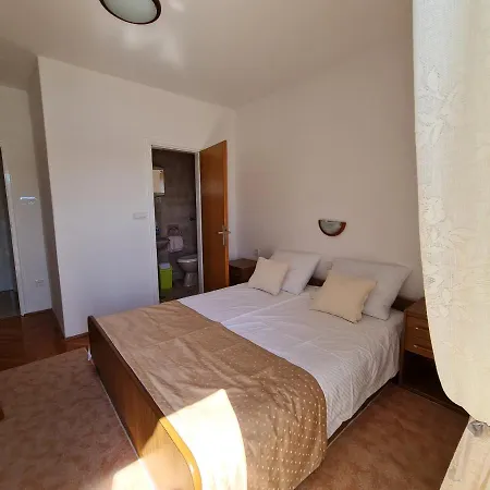 Apartment I Sobe Jusic Rab Town