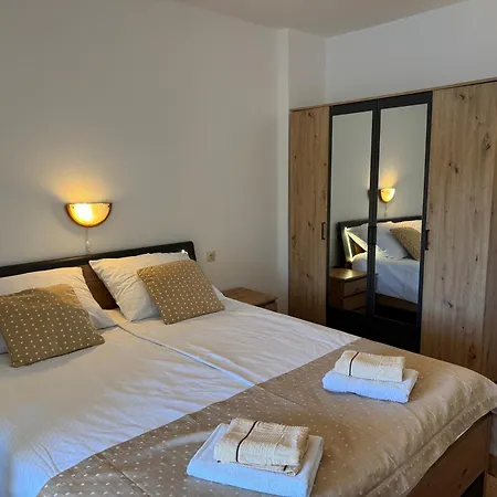 Apartman I Sobe Jusic *