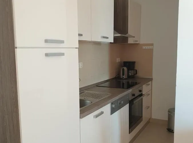 I Sobe Jusic Apartman Rab Town