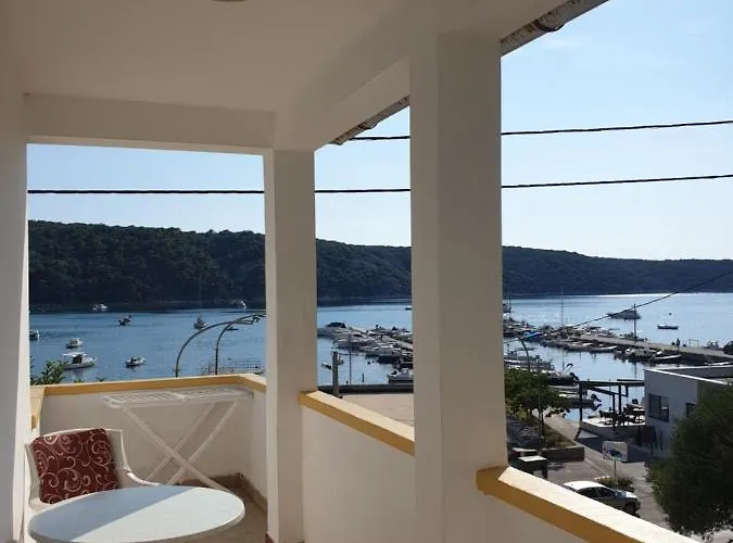 Apartman I Sobe Jusic *