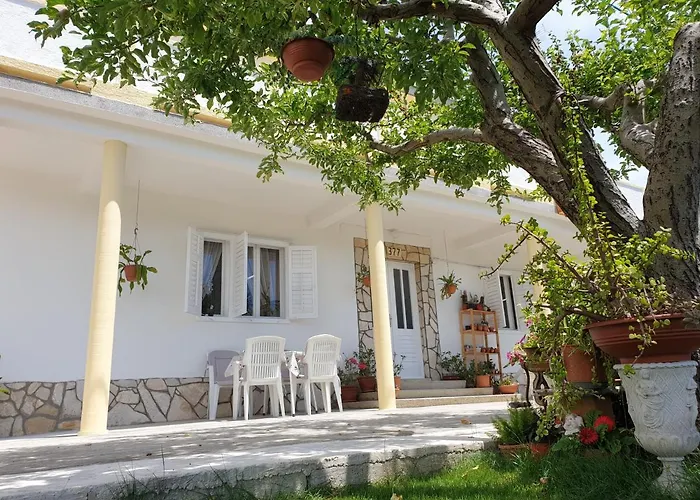 I Sobe Jusic Apartment
