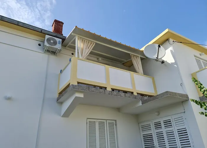 Apartman I Sobe Jusic Rab Town
